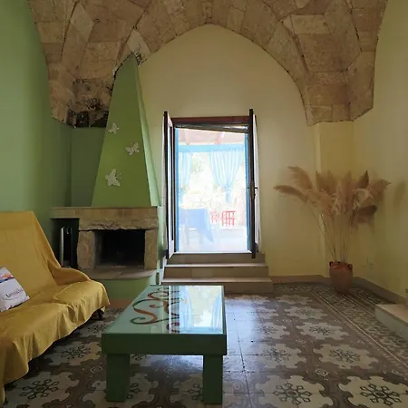 Casa Vacanza Bolivar A * Sannicola